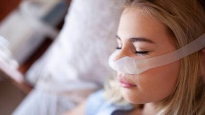 Uyku apnesi, yalnızca uyku kalitesini bozmakla kalmaz, aynı zamanda Alzaymır