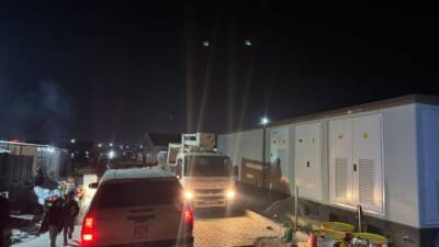 Antakya Üzümdalı Mahallesi'nde uzun süredir elektriksiz kalan Hilal 1 Konteyner