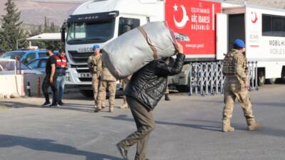 Suriye’de yıllarca süren iç savaşın ardından, ülkelerine dönen Suriyelilerin umut