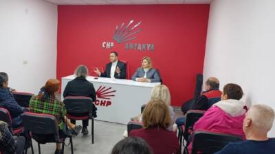 CHP’nin Antakya ilçe kadın kolları, büyük felaketin izlerini silmek ve