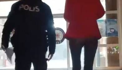 Hatay’da yapılan bir operasyonda aranan G.K., uyuşturucu ve hırsızlık suçlarından