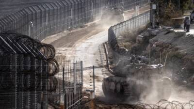 İsrail, Suriye’nin güneyindeki köy ve kasabalarda yaşayan halkı uyararak, güvenlik