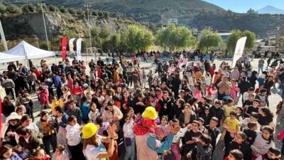 Hatay Büyükşehir Belediyesi’nin (HBB) düzenlediği Mahalle ve Çocuk Şenlikleri, Hataylı