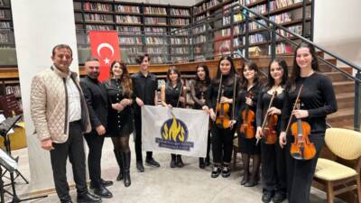 Selim Nevzat Şahin Anadolu Lisesi öğrencileri, “Okulun Kalbi Kütüphaneler Projesi”