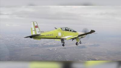 Türk Hava Kuvvetleri’nin envanterine girecek yeni nesil eğitim uçağı HÜRKUŞ,