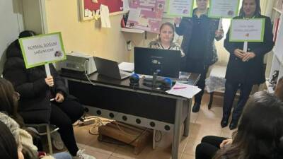 Arsuz’da düzenlenen normal doğum eğitimi programları, gebelere sağlıklı doğum süreçlerinin