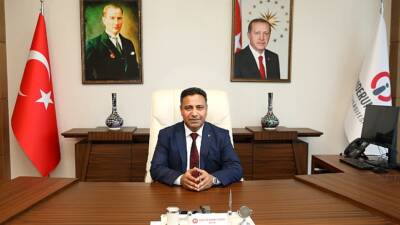 İskenderun Teknik Üniversitesi (İSTE) Rektörü Prof. Dr. Mehmet Duruel, Cumhurbaşkanı