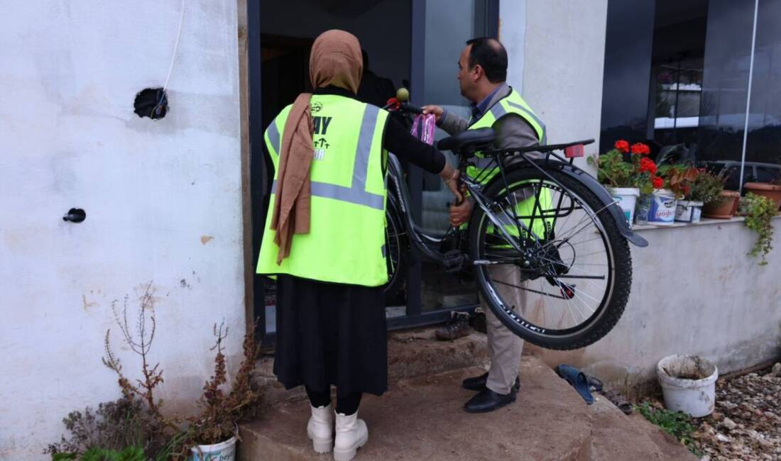 Hatay Büyükşehir Belediyesi (HBB), sosyal belediyecilik anlayışıyla depremzede çocukların hayatlarına