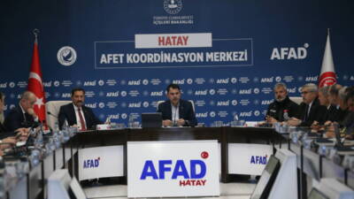 Hatay’da gerçekleştirilen il koordinasyon toplantısında açıklamalarda bulunan Çevre, Şehircilik ve