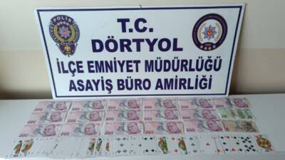 Hatay Emniyet Müdürlüğü’ne bağlı ekipler, kumar oynanması için yer temin