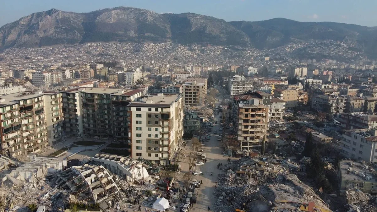 Deprem felaketi sonrası zorluklarla mücadele eden işletmelere yönelik önemli bir