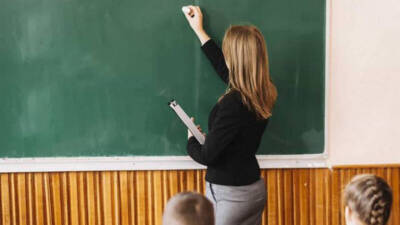 Ücretli öğretmenlerin kasım ayı maaşları, "ödenek yokluğu" gerekçesiyle 19 gün