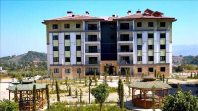 Hatay’ın İskenderun ilçesi TOKİ Konutları’nda yaşanan aile trajedisi sonrası alınan