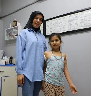 Hatay'daki büyük felakette evlatlarını kaybeden Meral Özbek, aynı depremde kaybettiği