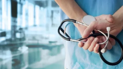 Sağlık Uygulama Tebliğindeki değişiklikle devlet hastanelerinde muayene katılım payı 20