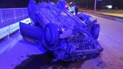 Hatay'ın Defne ilçesinde, Samandağ yolunda korkunç bir kaza meydana geldi.