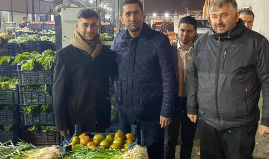 Hatay Büyükşehir Belediyesi, esnafın sorunlarını yerinde dinlemek ve çözüm önerileri