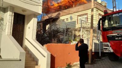 Hatay’ın Belen ilçesi Derebahçe Mahallesi’nde bir müstakil evde çıkan yangın,