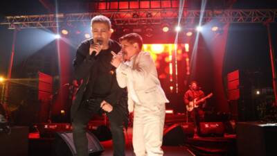 Defne ilçesinde yaşayan ve genç yaşına rağmen müzikte gösterdiği yetenekle