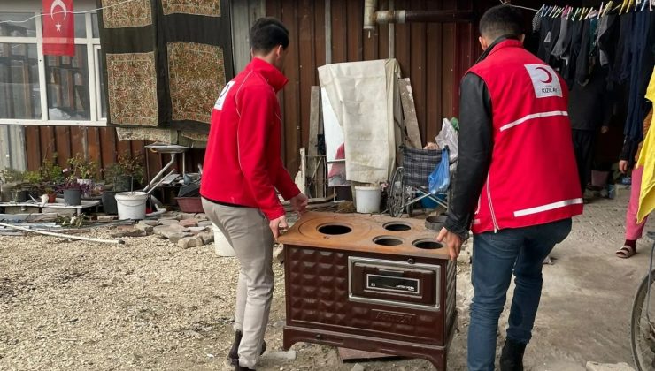 Kızılay Hatay Şube Başkanı Hüseyin Kimyonoğlu, bölgedeki yardım ve dayanışma