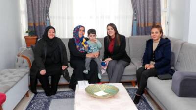 Hatay’da, Vali Mustafa Masatlı'nın eşi Esra Masatlı, İl Emniyet Müdürü