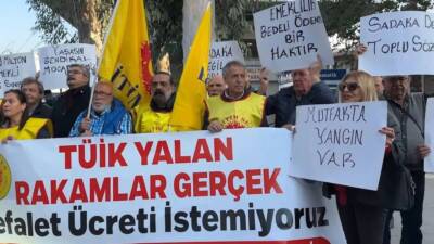 KESK üyeleri, ekonomik kriz ve adaletsiz maaş politikalarına karşı alanlara