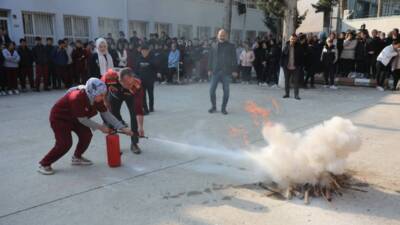 Hatay Büyükşehir Belediyesi (HBB) İtfaiye Dairesi Başkanlığı, afet durumlarına hazırlıklı
