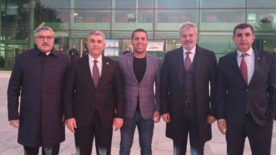 Hatay Ayakkabıcılar Odası Başkanı Doğan Aydın, deprem sonrası zor şartlarda