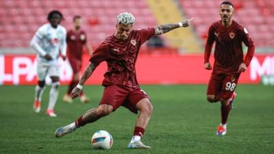 Süper Lig'de Rizespor ile karşılaşan Hatayspor, kritik Galatasaray maçı öncesinde