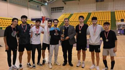 Hatay Mustafa Kemal Üniversitesi öğrencilerinin spor coşkusuna sahne olan ‘Takımını