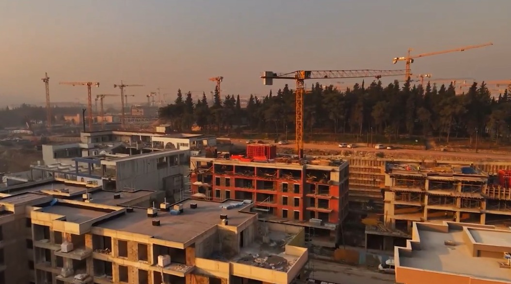 Çevre, Şehircilik ve İklim Değişikliği Bakanı Murat Kurum, Hatay'daki yeniden