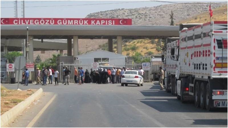 Suriye’deki geçici hükümetin artırdığı gümrük vergileri, Türkiye’nin bu ülkeye yaptığı