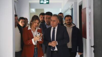 Altınözü Belediye Başkanı Rıfat Sarı, Hatay Zeytincilik Araştırma Enstitüsü Müdürü