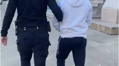 Hatay Emniyet Müdürlüğü, aranan şahısların yakalanmasına yönelik başarılı operasyonlarına bir