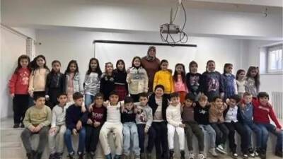 Hatay’da iki yıl önce meydana gelen deprem sonrası ailesiyle Bursa’ya