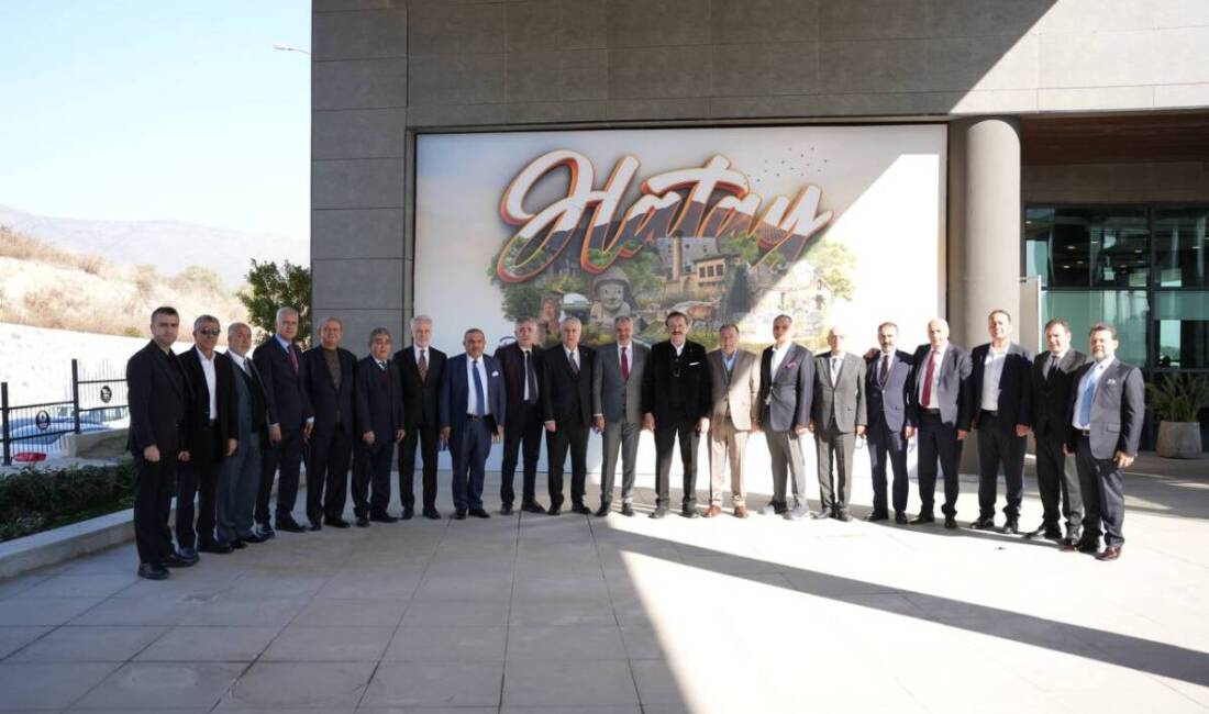 Hatay Büyükşehir Belediye Başkanı Mehmet Öntürk, Türkiye Odalar ve Borsalar