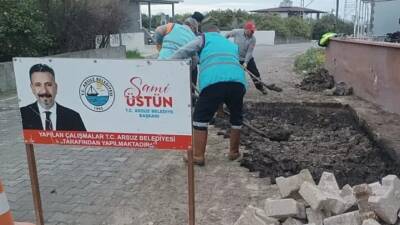 Arsuz Belediye Başkanı Sami Üstün, ilçede yürütülen ulaşım iyileştirme çalışmalarına