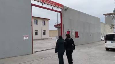 Hatay Emniyet Müdürlüğü ekipleri, suçluların yakalanmasına yönelik yürüttükleri çalışmalar kapsamında