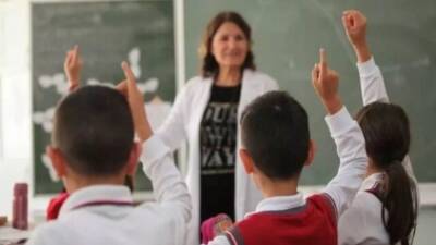 Millî Eğitim Bakanlığı, özel okullarda öğrenci kıyafetleriyle ilgili yönetmelikte önemli