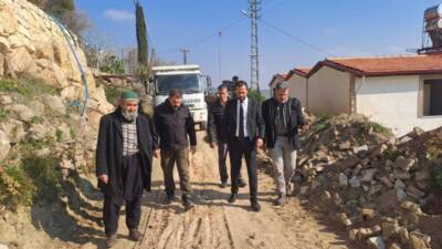 Hatay’ın Yayladağı Belediyesi, ilçenin her köşesine hizmet götürmek için yoğun