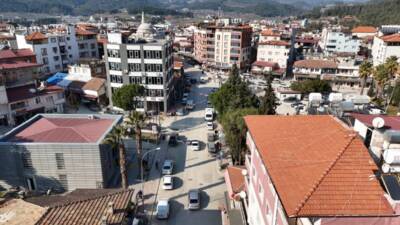Hatay Büyükşehir Belediyesi (HBB), il genelindeki inşa ve iyileştirme çalışmalarına