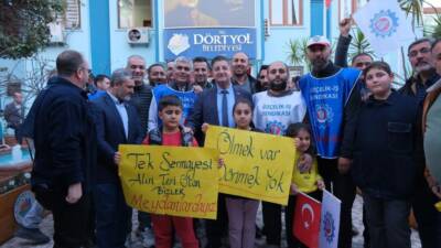 Hatay’ın Dörtyol ilçesinde faaliyet gösteren Yolbulan Metal Sanayi Fabrikası işçileri,