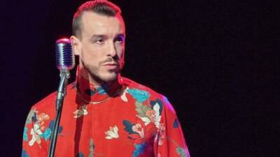 Türk müziğinin önemli isimlerinden Cem Adrian, bugün Hatay’da sahne alıyor.