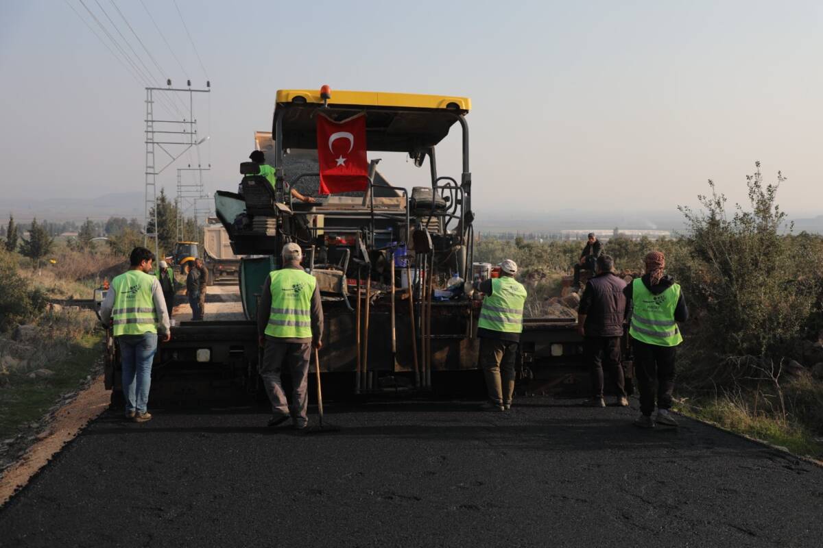 Hatay Büyükşehir Belediyesi (HBB), kent genelindeki ulaşım sorunlarını çözmek ve