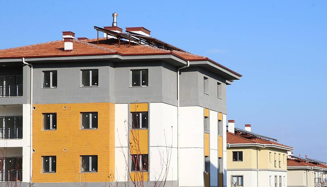 Hatay il sınırları içinde yer alan 13 ilçede(Antakya, Arsuz, Defne,