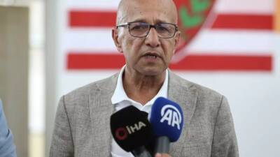 Hatayspor kulübünün en zor günlerinde ateşten gömlek giyerek Hatayspor başkanlığı