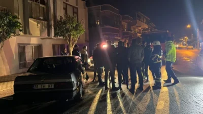 Hatay’ın Samandağ ilçesi Deniz Mahallesi’nde meydana gelen trafik kazasında iki