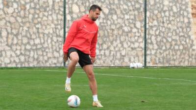 Atakaş Hatayspor’da Lamine Diack ve Kerim Alıcı’nın sakatlıkları sürüyor. İki