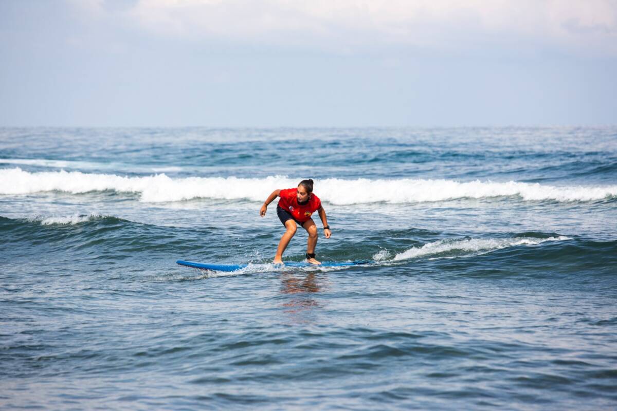 6 Şubat depremlerinin ardından doğan Hatay Sörf Merkezi, çocukları ve