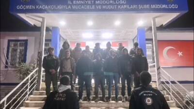 Hatay Emniyet Müdürlüğü ekipleri, Göçmen Kaçakçılığıyla Mücadele kapsamında gerçekleştirdiği operasyonda